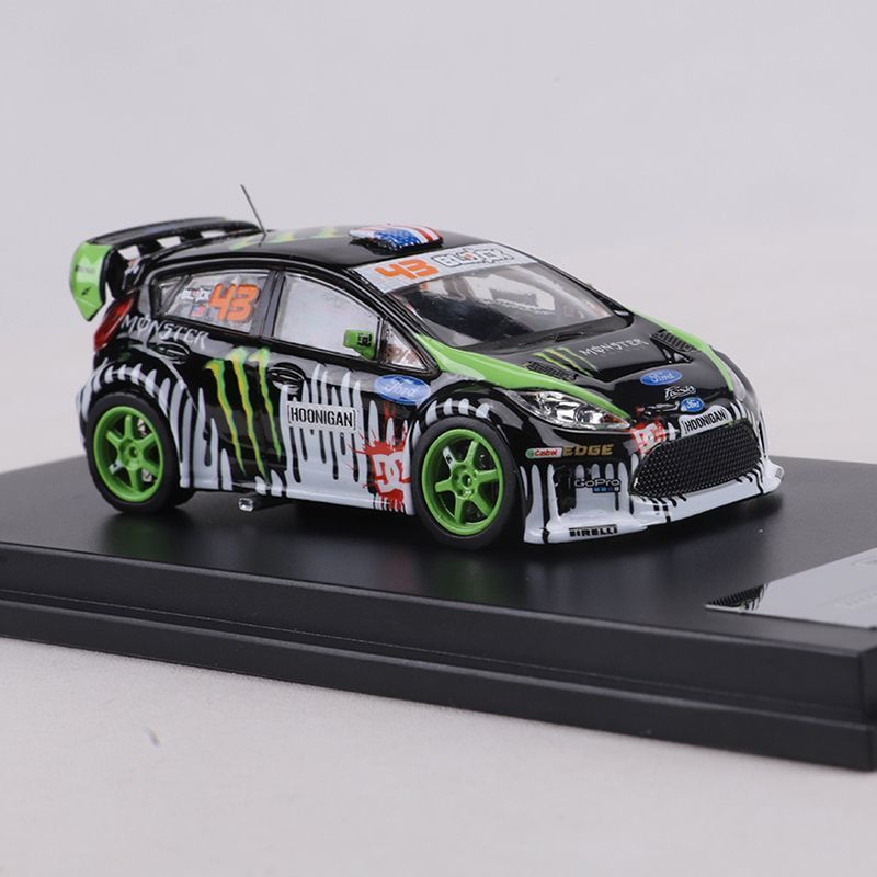 DCM 1/64 Ford Fiesta ST & Focu - Die Cast Car 1 64 ulasan dan harga